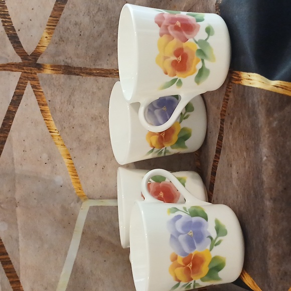 Vintage Corning Summer blush coffee cups set of 4 - Picture 3 of 4